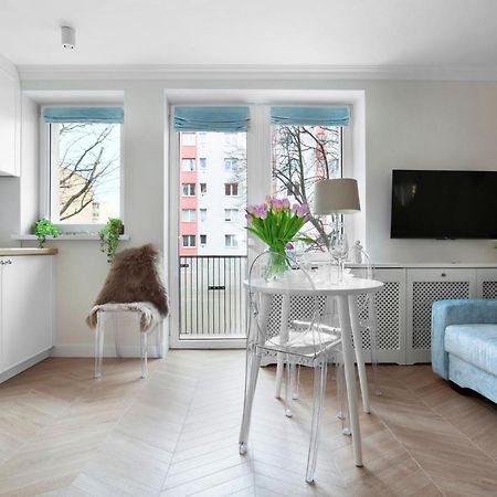 Elite Apartments Joy Cosy Studio Гданьск Экстерьер фото